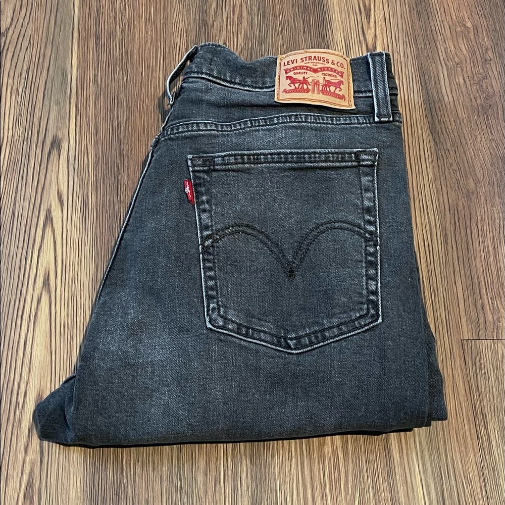Levi’s Wedgie Skinny Jean